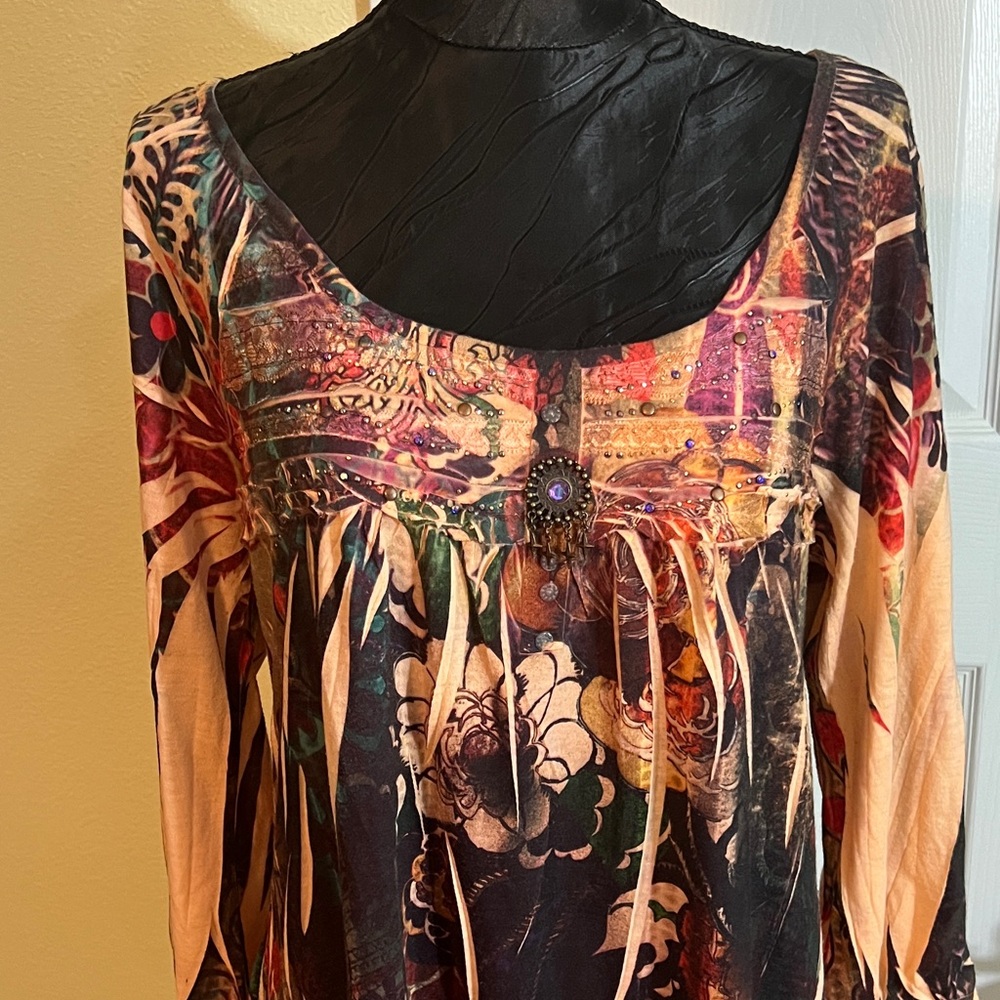 New Directions Multicolor Floral Tunic